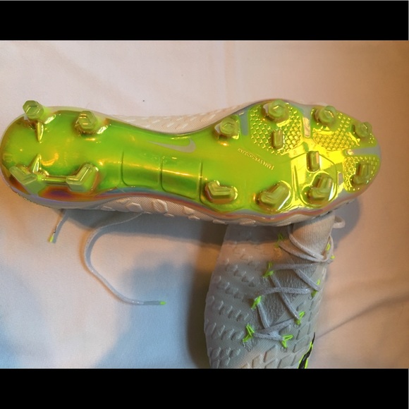 Nike Hypervenom Phantom Elite III - Picture 8 of 8
